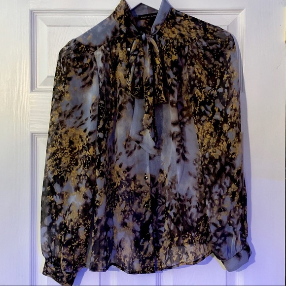 Violet & Claire Long Sleeved Blouse - Picture 3 of 4